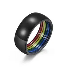 Bague LGBT noir intérieur arc-en-ciel – Image 2