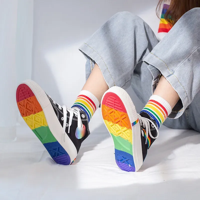 Chaussures montante arc en ciel lgbtqia – Image 6