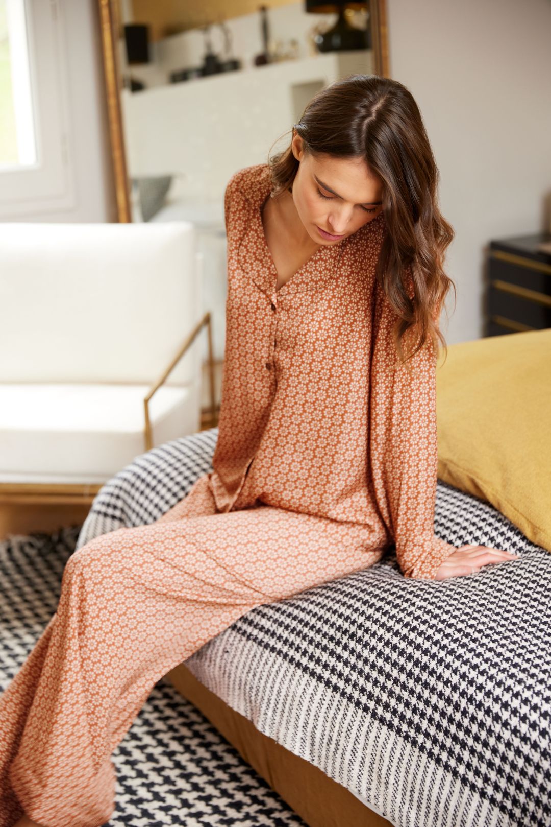 Pyjama floral coloris cannelle Teccia by Canat – Image 3