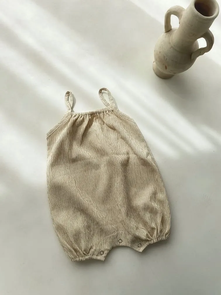 Salopette légère bébé | Rayures beige – Bébé nine