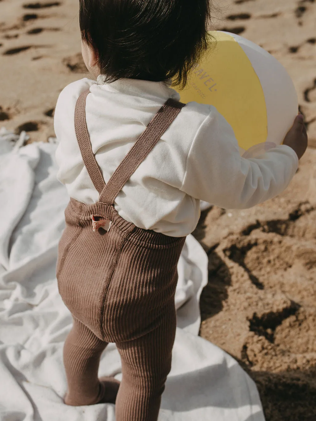 Collants à bretelles bébé avec pieds | Granola – Silly Silas – Image 2