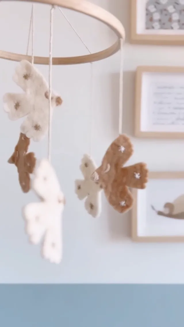 Mobile bébé décoratif | Hirondelles – Bee bohème – Image 2