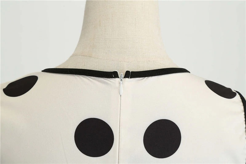 Robe vintage abordable à pois blancs – Image 5