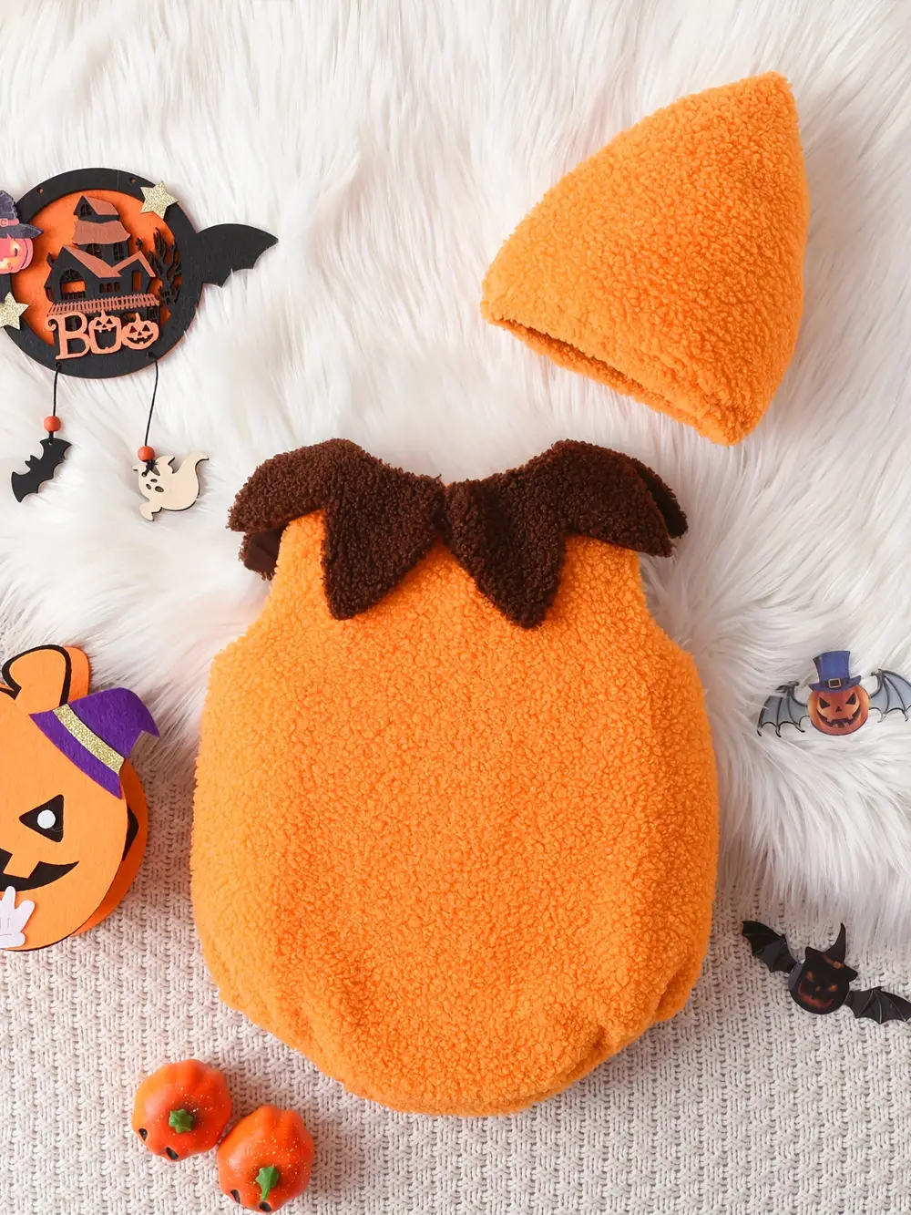 Déguisement bébé citrouille en peluche – ensemble 2 pièces avec chapeau amusant – Image 3