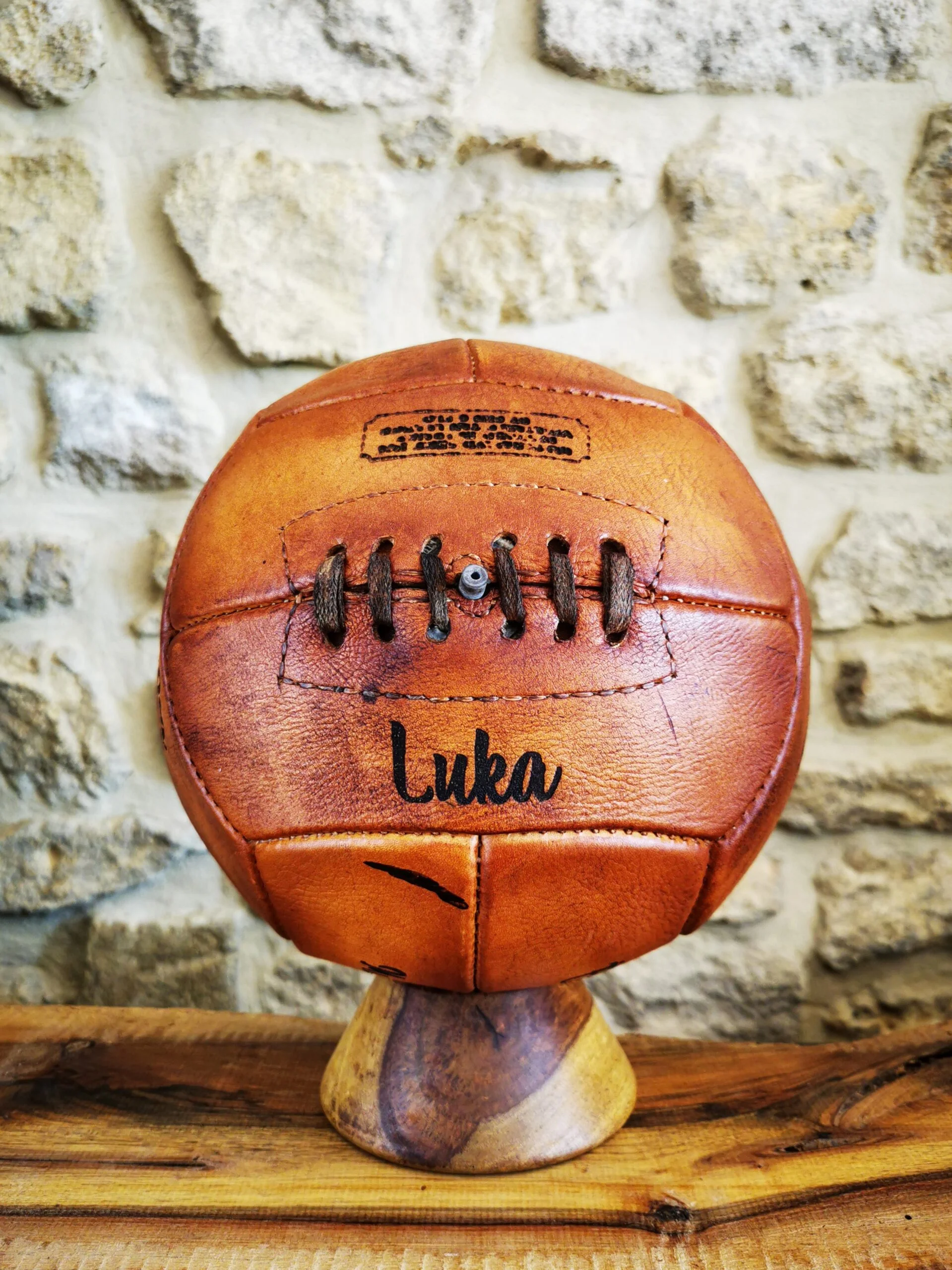 Ballon de foot en cuir miel (Personnalisé prénom)