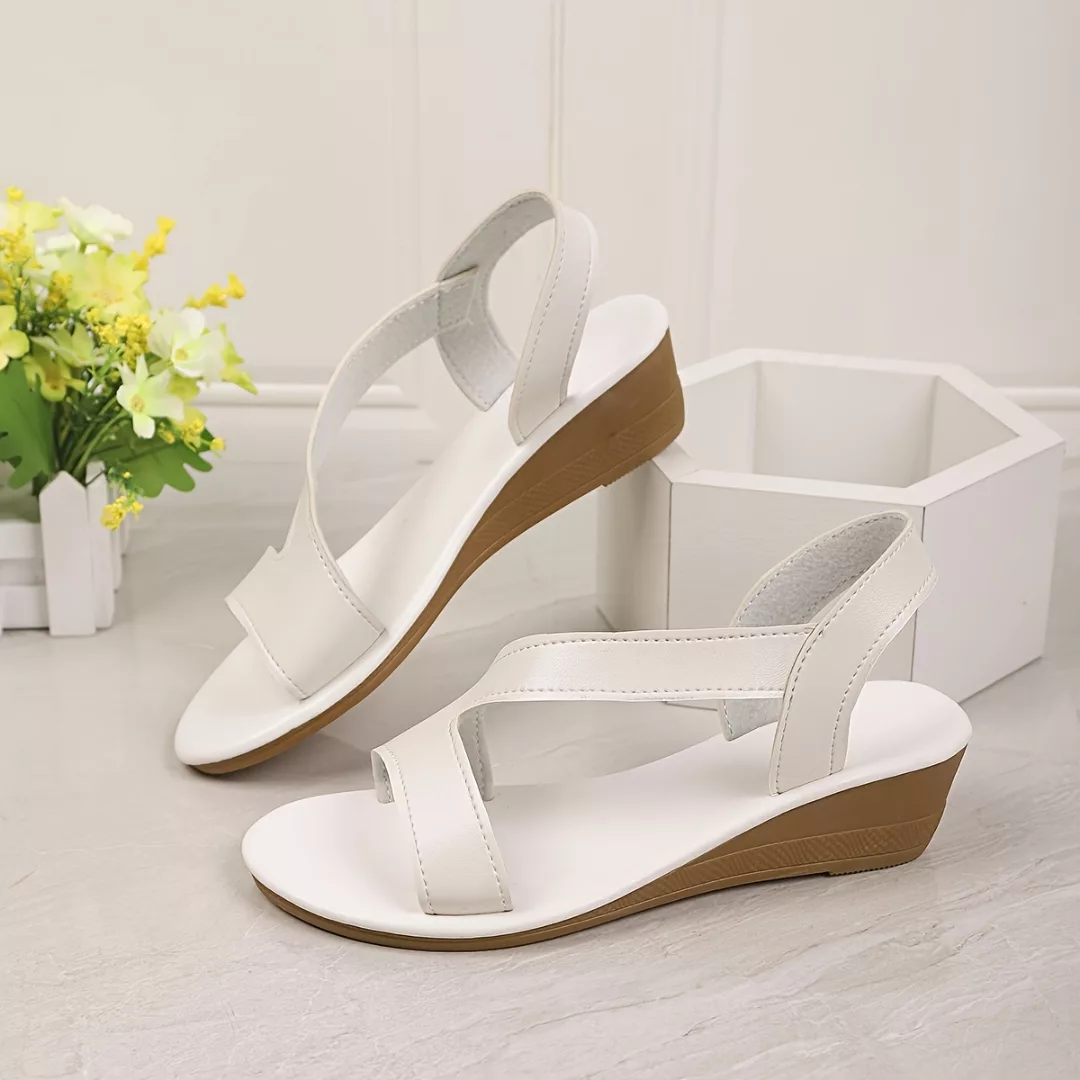 Sandales compensées femme élégantes confort – Look chic et pieds légers tout l’été – Talon stable et idéal pour marcher longtemps – Image 4