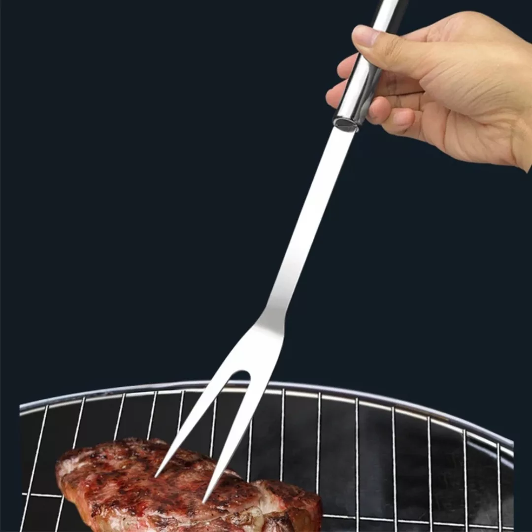Set ustensiles barbecue avec mallette – Kit complet en acier inoxydable pour grillades parfaites en extérieur